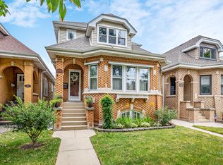 5849 N Mulligan Ave, Chicago, IL 60646