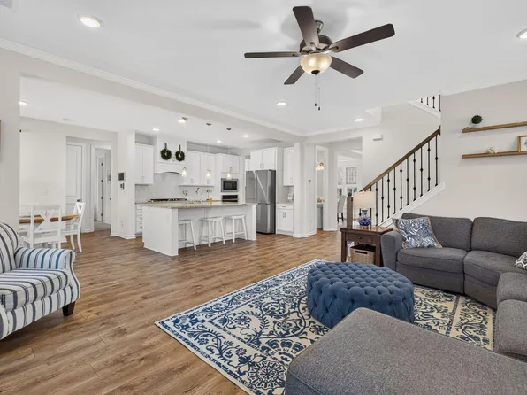 4454 Benton Mill Dr, Fuquay Varina, NC 27526