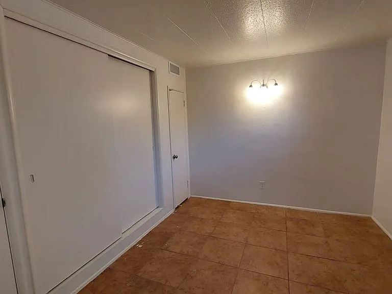 3225 E Patricia St — Photo 9