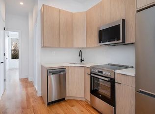 614 Knickerbocker Ave #2L, Brooklyn, NY 11221
