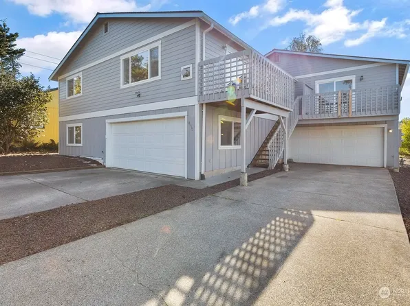 4010 L Ave #A, Anacortes, WA 98221