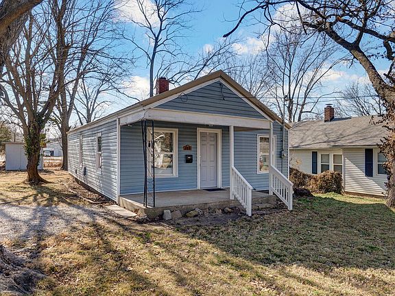 2nd image of 800 W Della Street