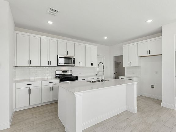 6th image of this home