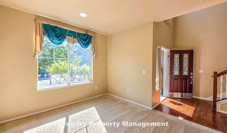 22904 42nd Dr SE — Photo 6