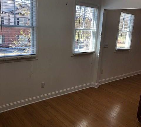 4th image of 11 Mallard St APT D
