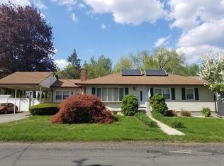 16 Riverpark Ave, Chicopee, MA 01013