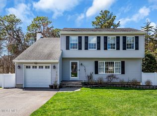 170 Smith Circle, Point Pleasant, NJ 08742