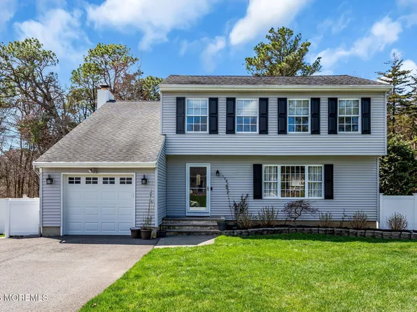 170 Smith Circle, Point Pleasant, NJ 08742