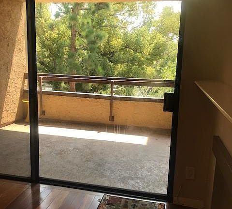 5th image of 444 Piedmont Ave Unit 212