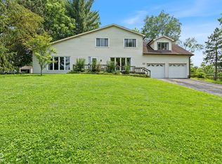 8435 Hilltop Ln, Martinsville, IN