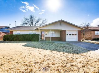 5613 16th Pl, Lubbock, TX 79416