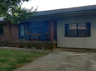 122 Curtis St, Bells, TN 38006