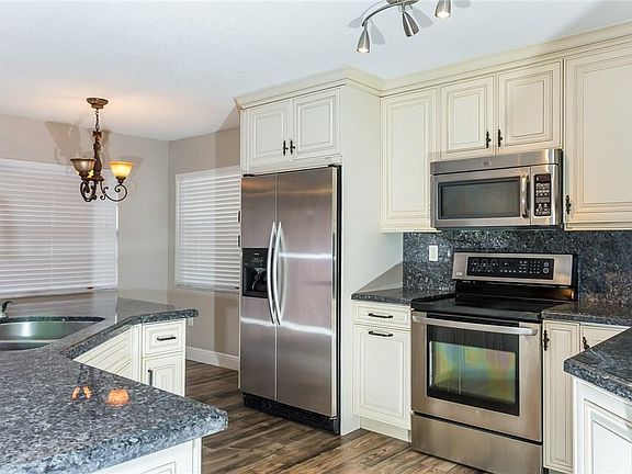 3rd image of 680 Briarwood Ter #2