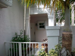 11841 SW 98th Ter, Miami, FL 33186