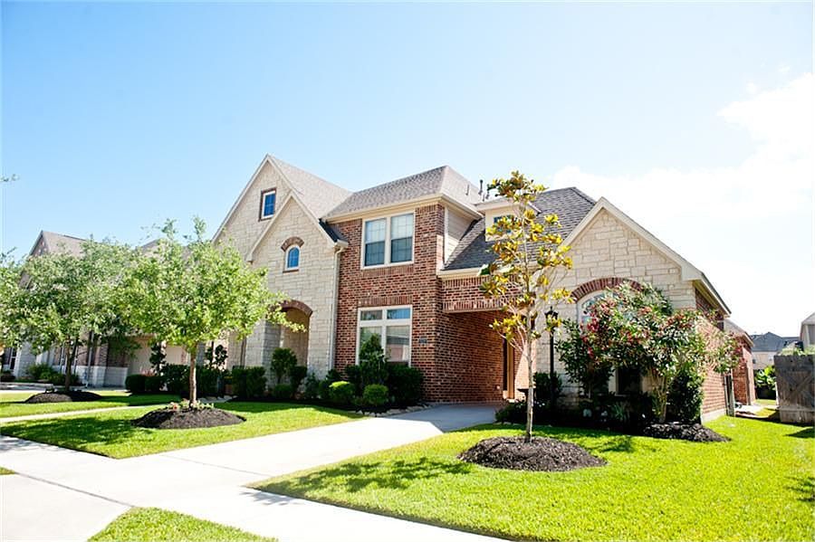 1st image of 9219 Turtle Pond Ln