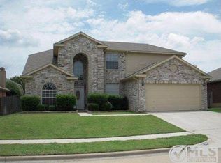 908 Bonanza Dr, Arlington, TX 76001
