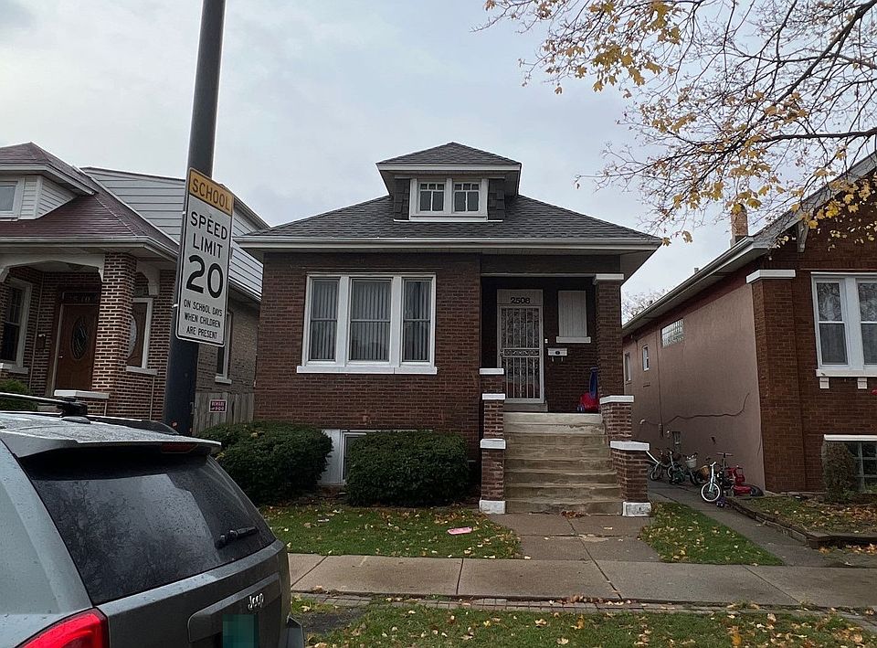 1st image of 2508 S 59th Ct