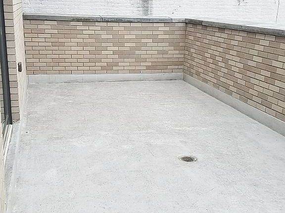 2nd image of 2535 38th St APT 4
