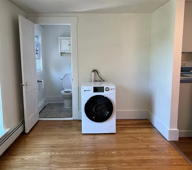 81 Mitchell St #3 — Photo 2
