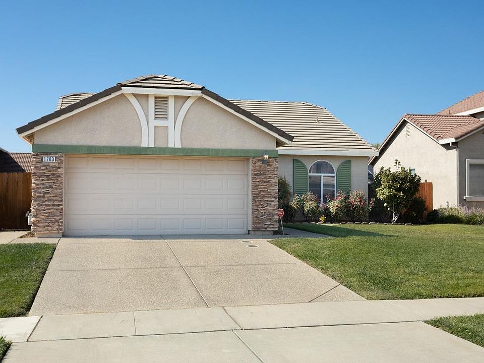 1st image of 1703 Cobblestone Dr