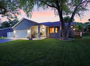 2016 Murphy Ave, Shakopee, MN 55379