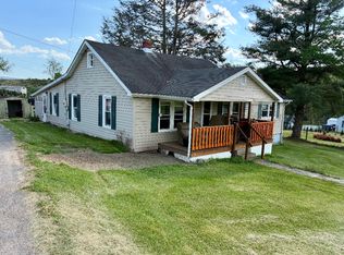1810 Lee Hwy, Marion, VA 24354