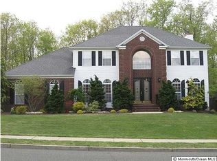 4 Highland Dr, Jackson, NJ 08527