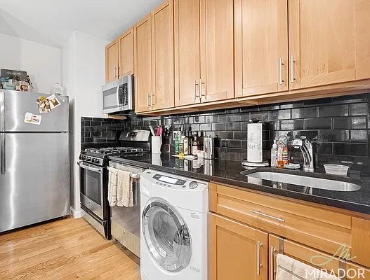 Rented by Mirador Real Estate | media 6