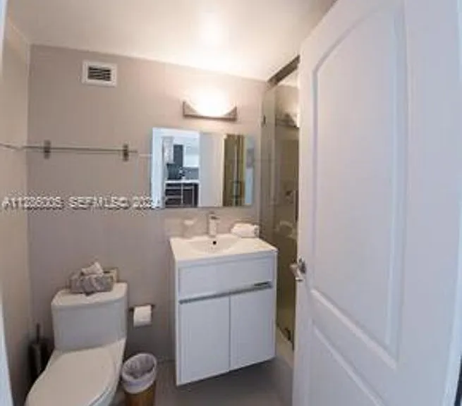5601 Collins Ave #1206 — Photo 20