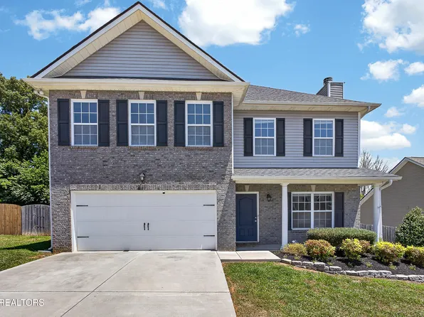 2748 Southwinds Cir, Sevierville, TN 37876