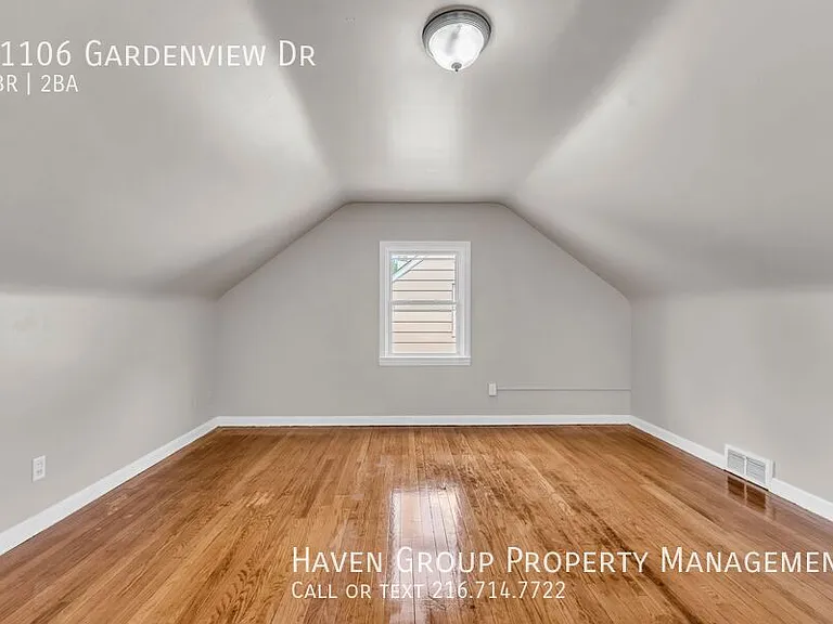21106 Gardenview Dr — Photo 15