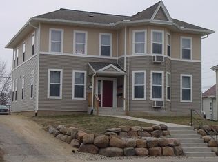 323 E Cook St, Portage, WI 53901