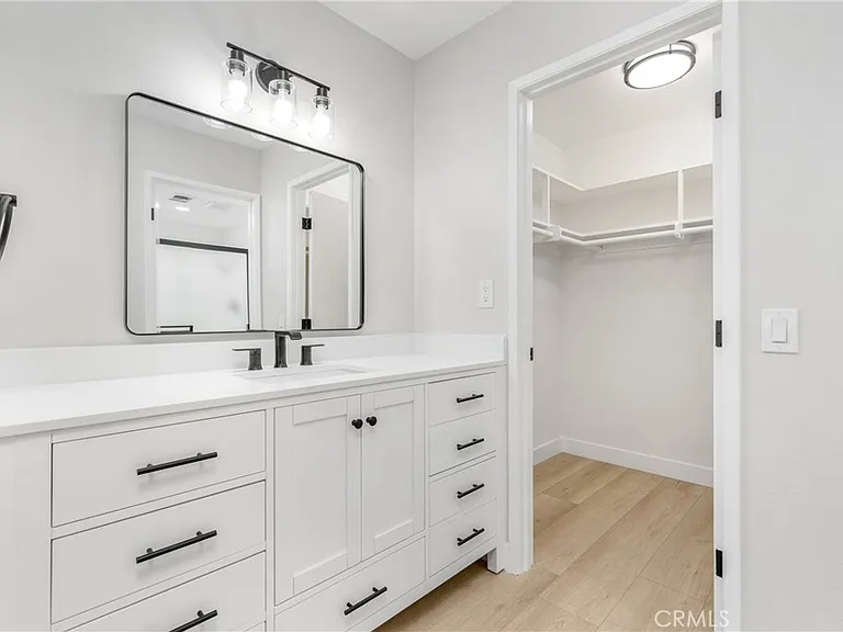 9374 Fleetwood St — Photo 22