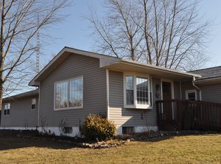 5115 E 400th St, Colchester, IL 62326