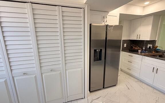 4th image of 9 Willowbrook Ln APT 102