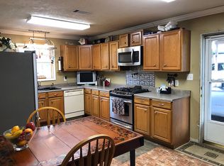 914 Bee Tree St, Westlake, LA 70669