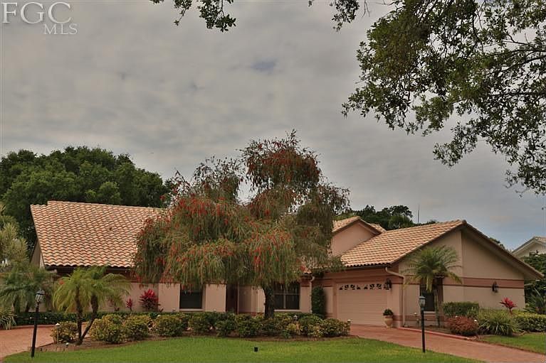 1st image of 15480 Kilmarnock Dr