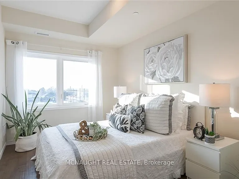 340 Florence Dr #305 — Photo 17