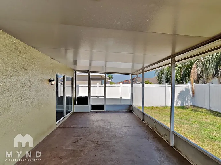 8131 Canterbury Lake Blvd — Photo 28