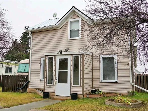 4924 S 50th Ave, Bruderheim, AB T0B 0S0