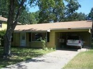 1105 S Rose St, Stuttgart, AR 72160