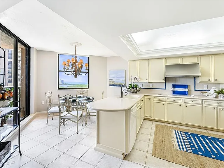 6075 Pelican Bay Blvd #1105 — Photo 8