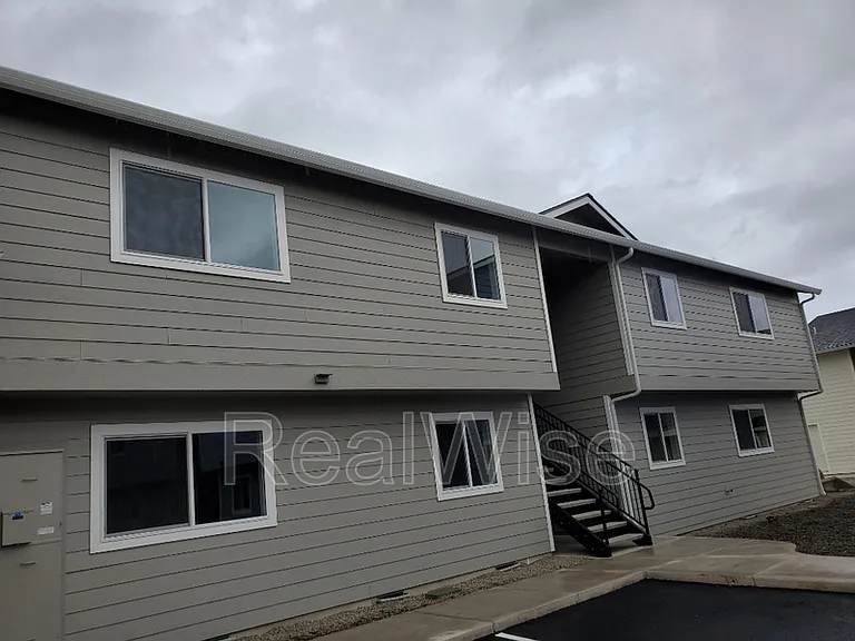 228 Cheryl Ln #11 — Photo 17