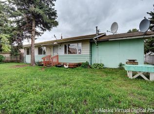 1423 Demeure Pl, Anchorage, AK 99508