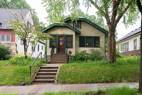 4142 Sheridan Ave N Photo 1