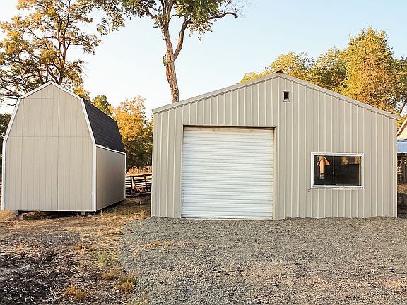 She shed and shop/man cave