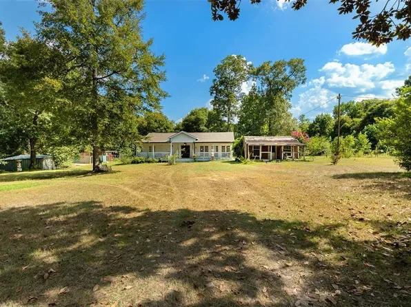 931 Trails End Dr, Cleveland, TX 77328