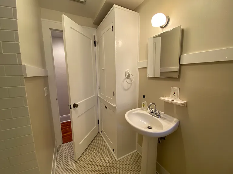 823 S Oregon Ave #1 — Photo 28