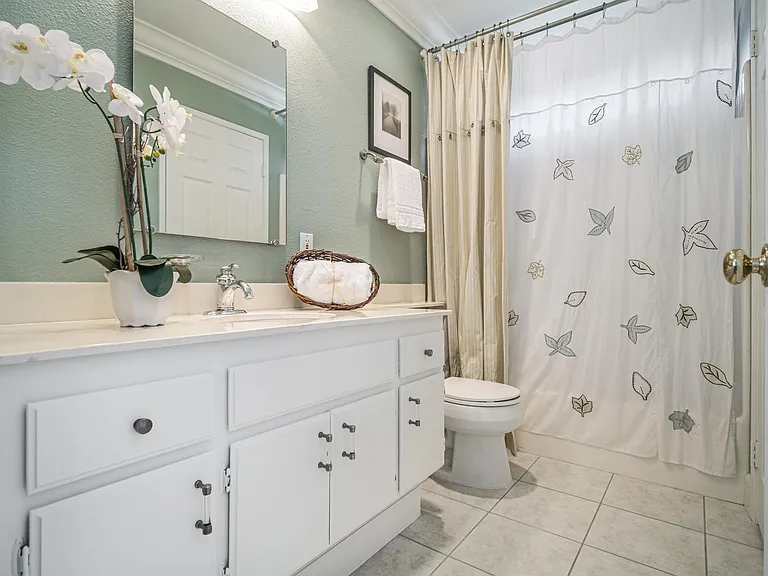 12472 Dormouse Rd — Photo 30