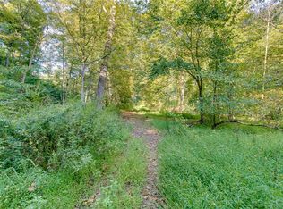 3282 7th Street Rd, New Kensington, PA 15068